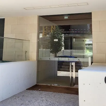 New Luxury Ocean Front Heart Of Parking Olhão