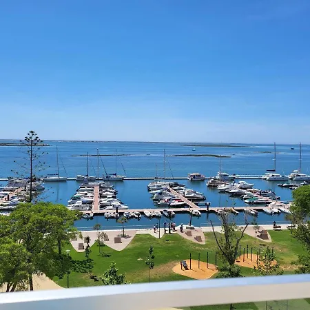 New Luxury Ocean Front Heart Of Parking *